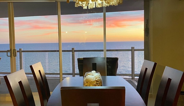 Ocean Front, Quiet, Encanto Living Resort #904