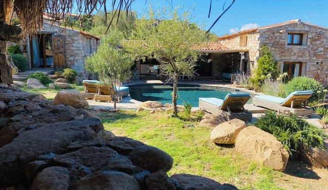 Palombaggia beach porto vecchio stone sheepfold, sea view, dream, charm .