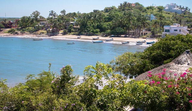 Paraje de Cortes: Exclusive beachfront Villa. Incredible views