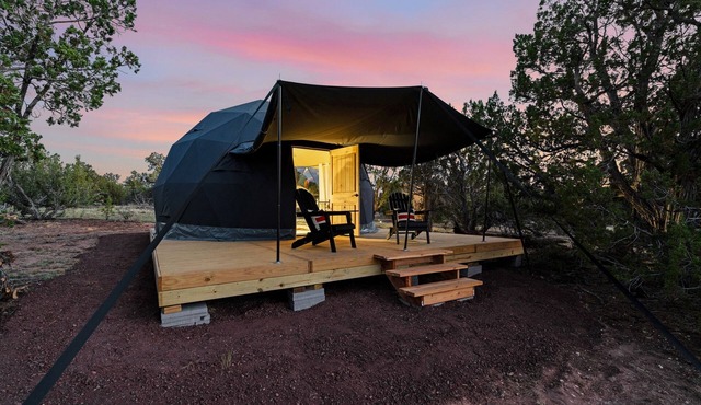 Peaceful Luxury Glamping Dome Stay