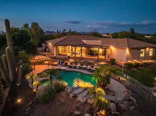 Private Movie Theater Luxury Pool Hot Tub