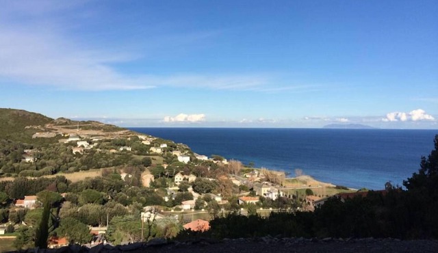rental F3 superb view cap corse