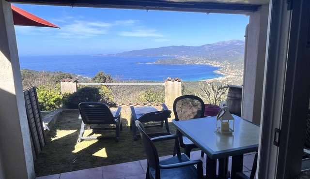 Rez de Villa 5 min from the beach.15/20 min from Ajaccio
