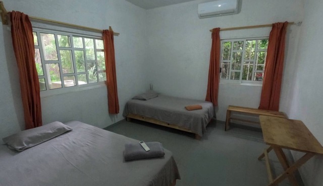 ROOM WITH ALL SERVICES, LOCATED IN BARRA DE LA CRUZ "BARRADISE" NO 1
