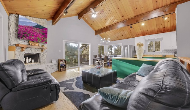 Sky Villa: Scenic Views and more!