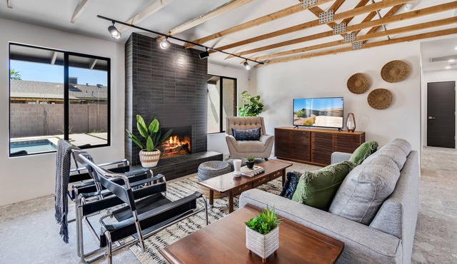 Starlight · BRAND NEW, SEXY Contemporary Home W/ Amenities!!!
