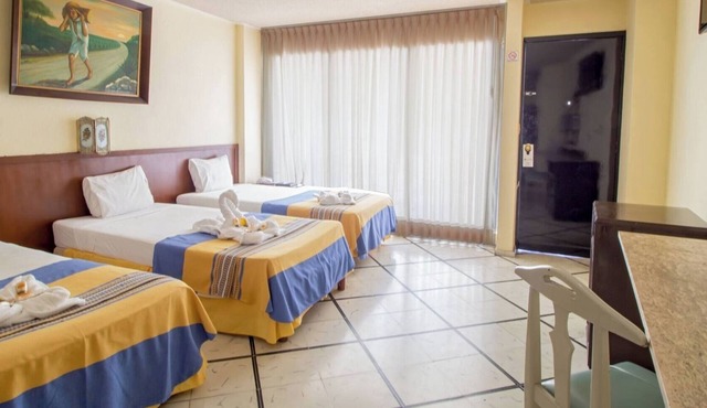 Stay in Vibrant Mérida Centro w/Pool Access, Near Parks, Dining & Historic Site