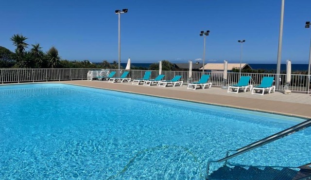 Studio 4 personnes bord de mer avec piscine wifi
