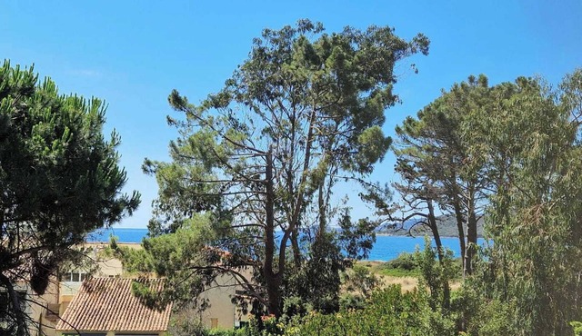 Studio with sea view