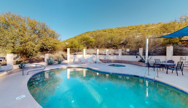 Stunning Desert Views, Minutes to World-Class Golf & Outdoor Adventures!