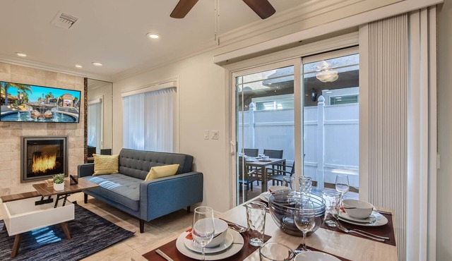 Stylish- Multi-level- Patio- Games - Fast Wifi-cm3