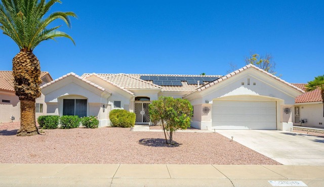 Sun City West home on 5th green
