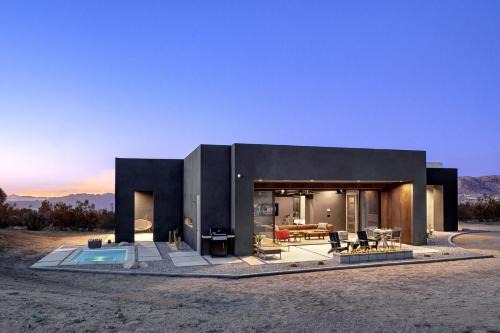 Sundial by Fieldtrip - Modern Luxury with Hot Tub Mountain Views