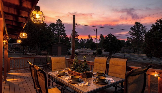 Sunny Escape Cabin Firepit Lakes Nearby