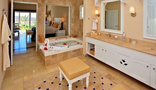 Superb Mazatlan's Emerald Estates