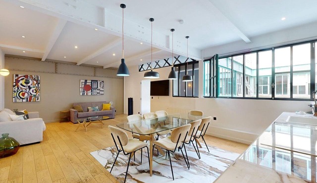 TBS 49 - Prestigious apartment in Paris