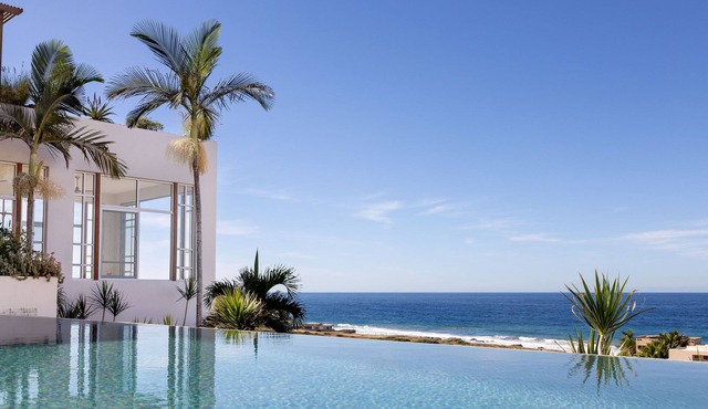 Topia All-Inclusive - 250pp Meals Included
