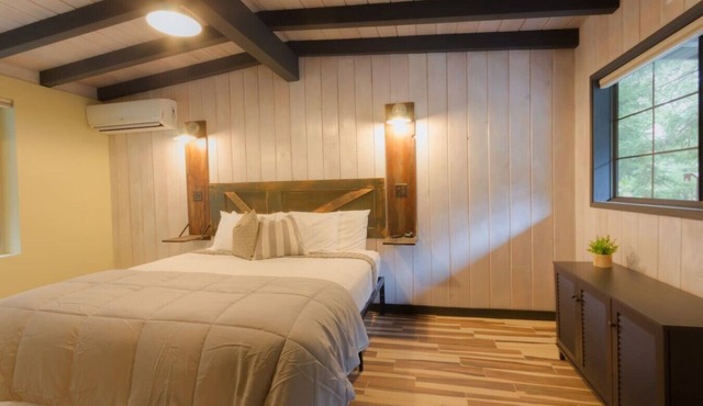 Unit 9 - Slide Rock Lodge