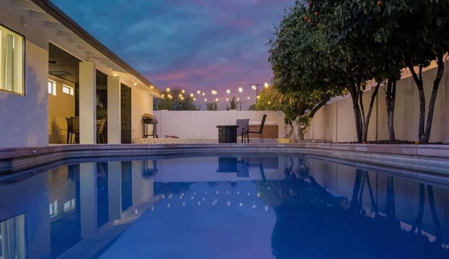 Upscale Old Town Getaway: Pool, Mini Golf & Lounge