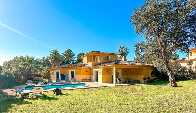 Villa Amaredda Di Arasu