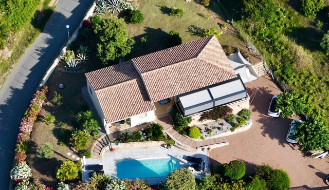 Very nice air-conditioned studio with pool and terrace near Propriano