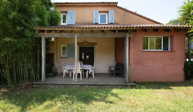 Villa in Poggio-Mezzana by the Beach