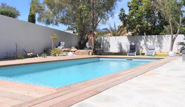 Villa Porto Vecchio piscine chauffée billard pétanque