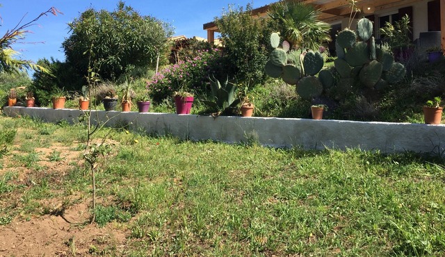 Villa Sea view ~ Mountain ~ independent ~ ground floor ~ flower garden ~ trees
