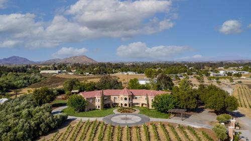 Wilson Creek Manor by AvantStay
