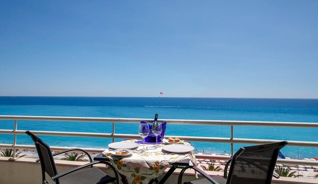 Wonderful Apartment on Sea