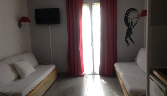 Your apartment is 2 steps from Disneyland Paris!