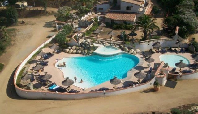ZEcamping 3* piscine 1km plage locatif 25m2 5 pers