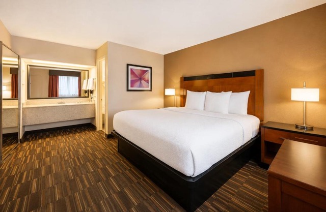 Executive Inn 