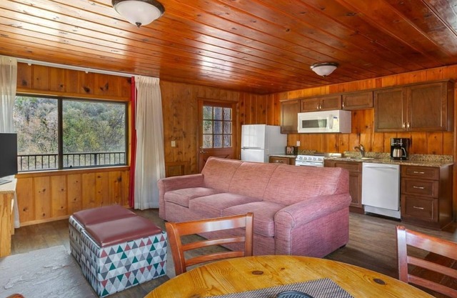 Cozy At Base Of Mogollon Rim Fireplace Resort 