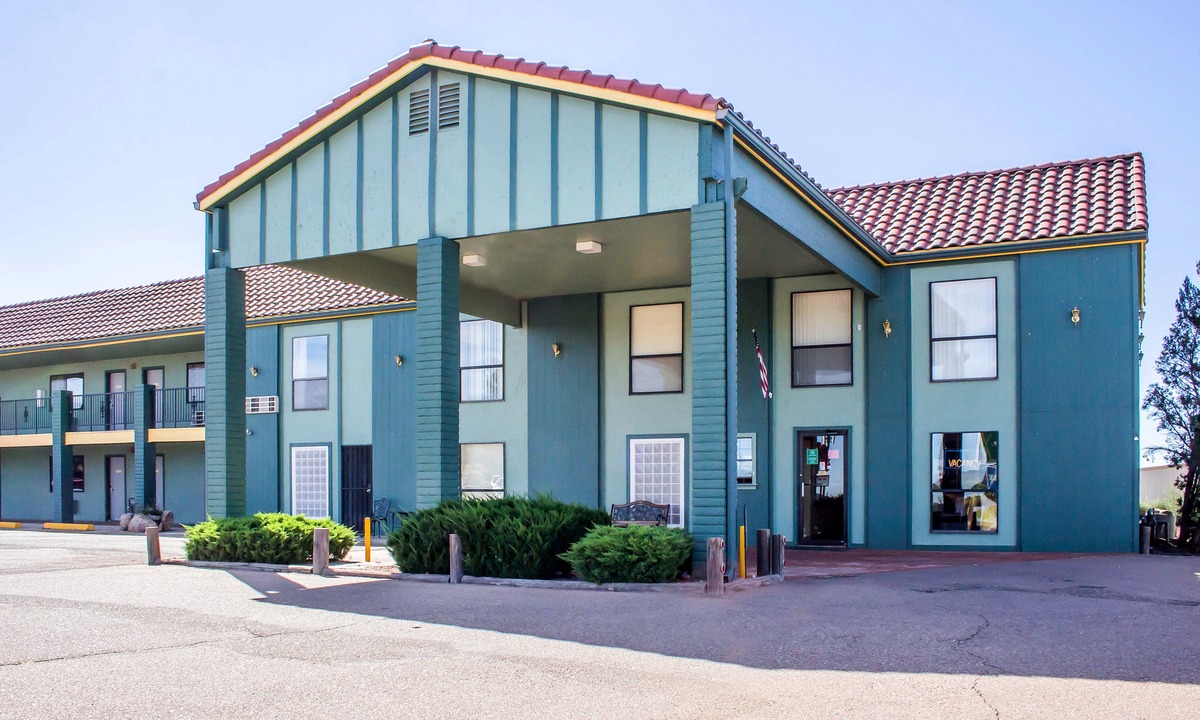 Snowflake Hotel | Rodeway Inn Silver Creek Inn