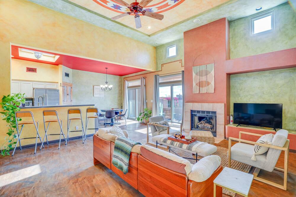Starr Pass House | 'Desert Haven' Tucson Home - 5 Mi to Downtown!