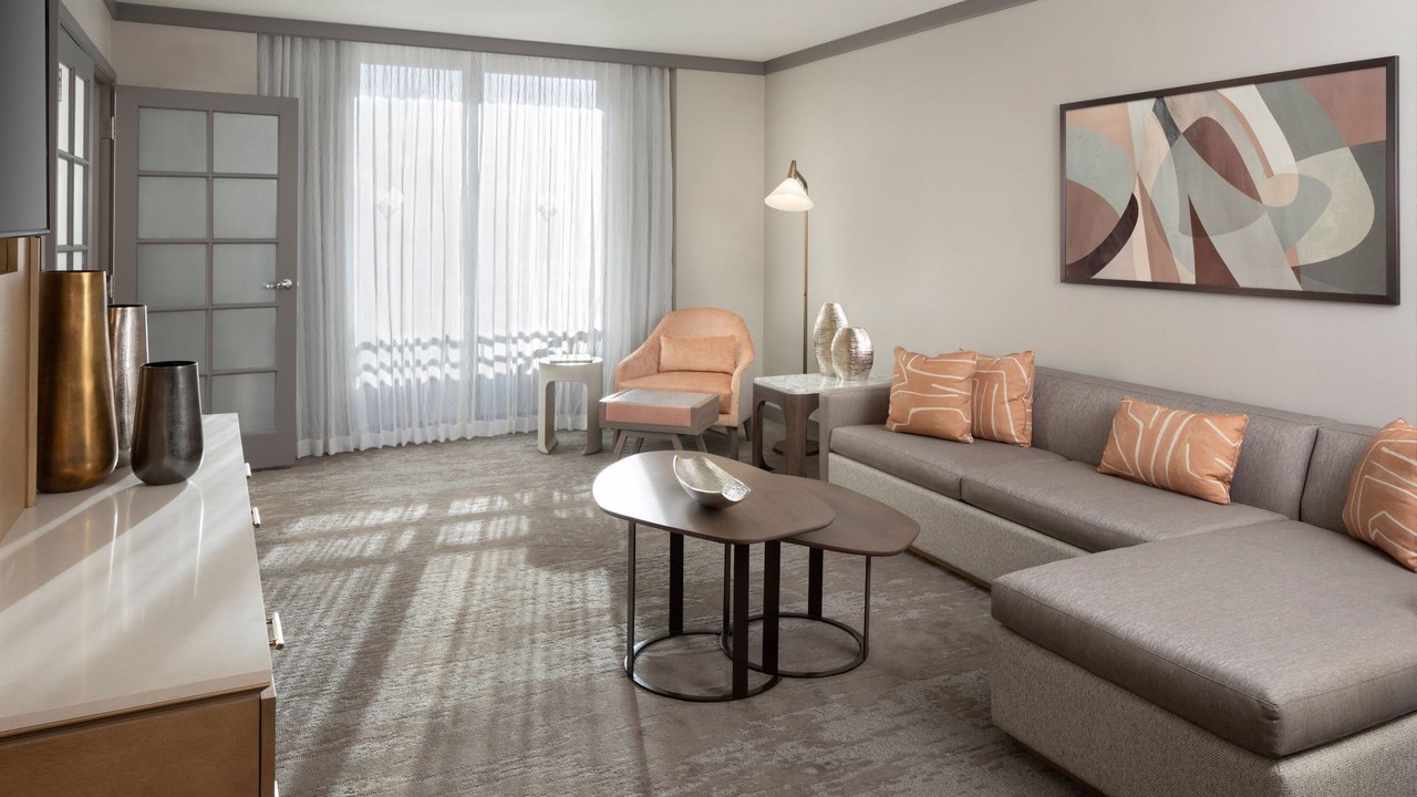 Photo of Livingroom in Paradise Valley Village