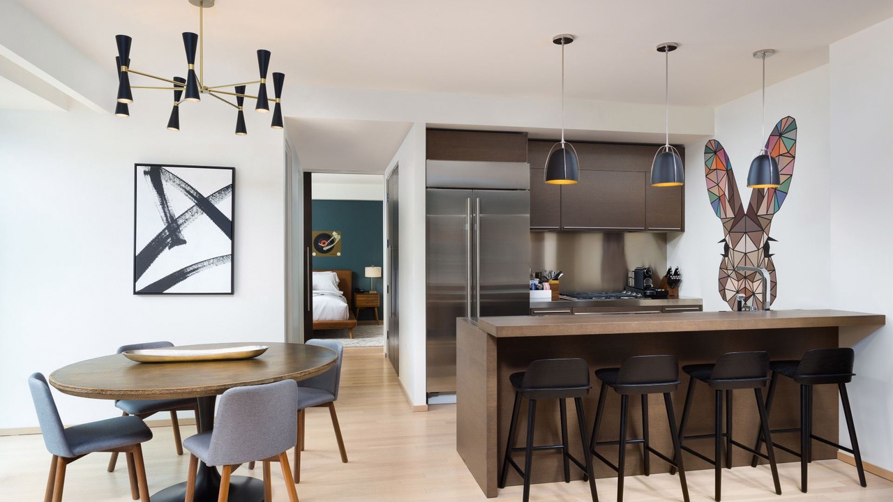 Photo of Livingroom in Entertainment District