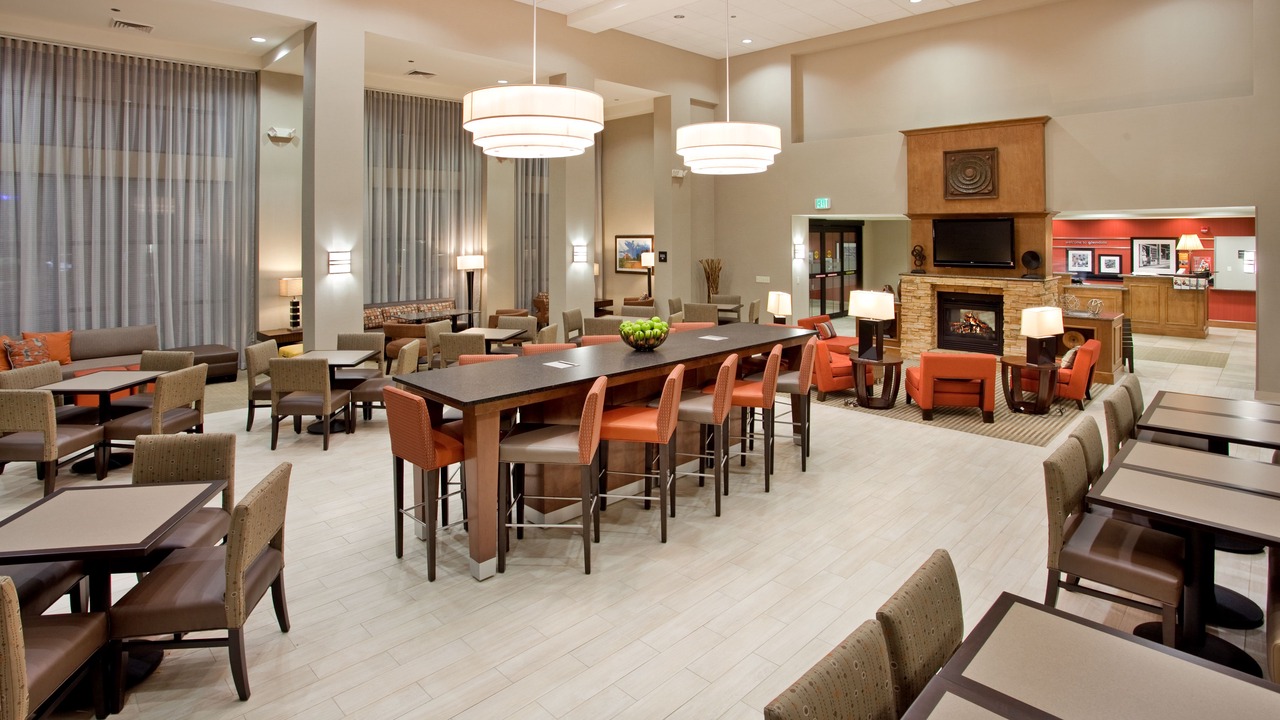 Photo of Livingroom in Glendale Sports and Entertainment District