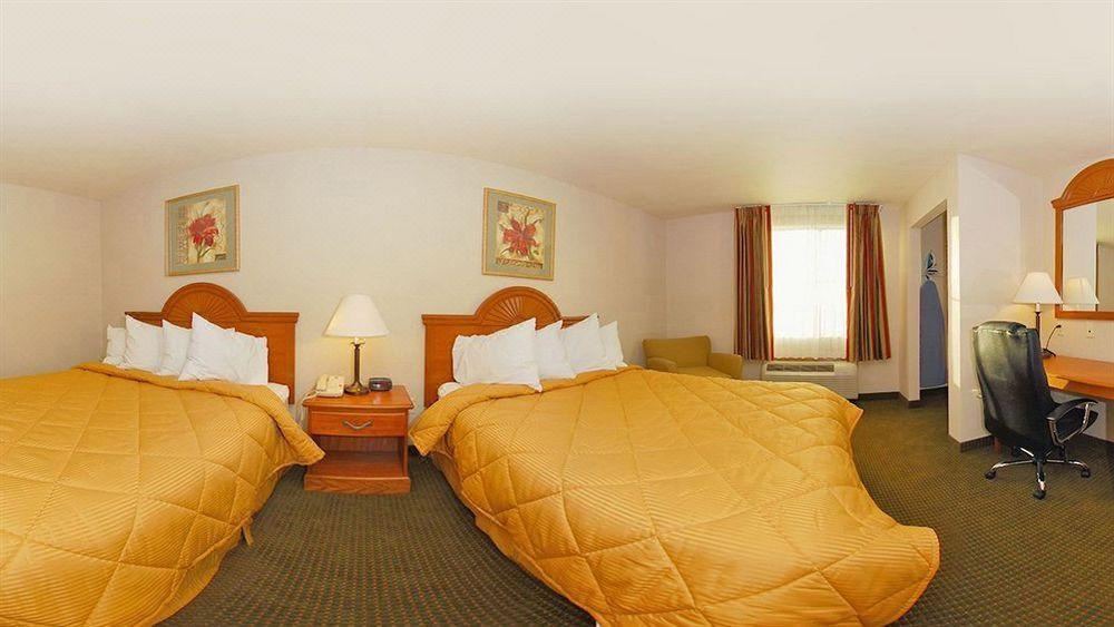 Photo of Bedroom in Fortuna Foothills