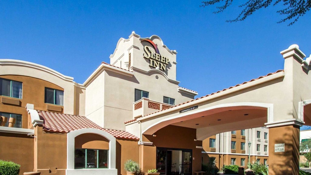 Photo of Buildings in Paradise Valley Village