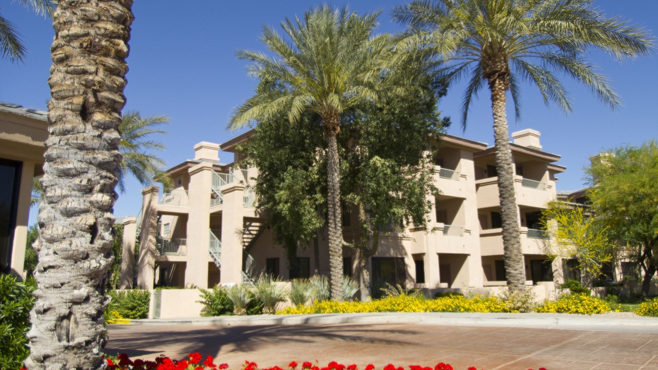 Photo of Buildings in Scottsdale Links