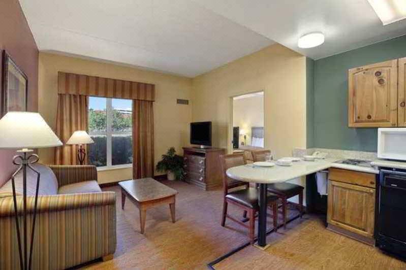 Photo of Livingroom in North Mountain