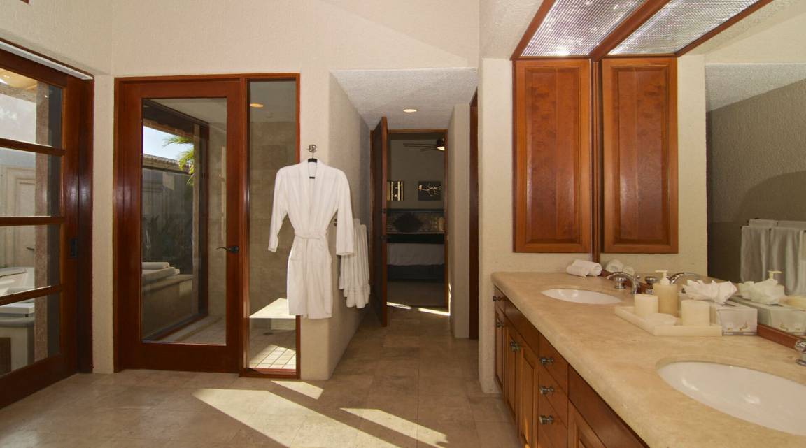 Photo of Bathroom in Ildefonso Green