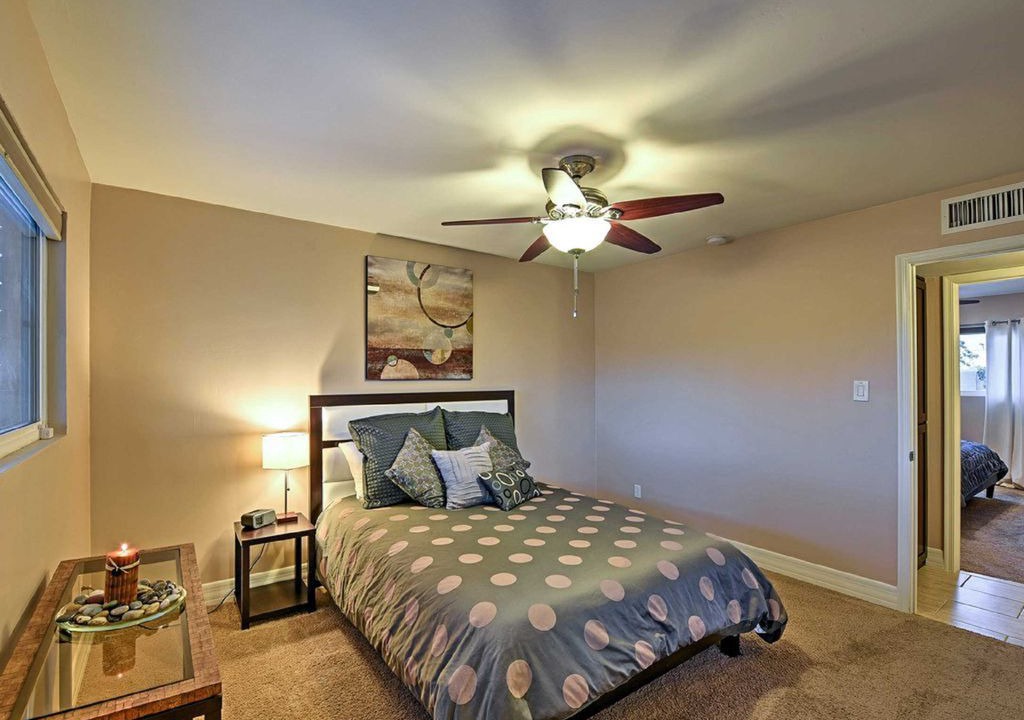 Photo of Bedroom in Scottsdale Estates Five