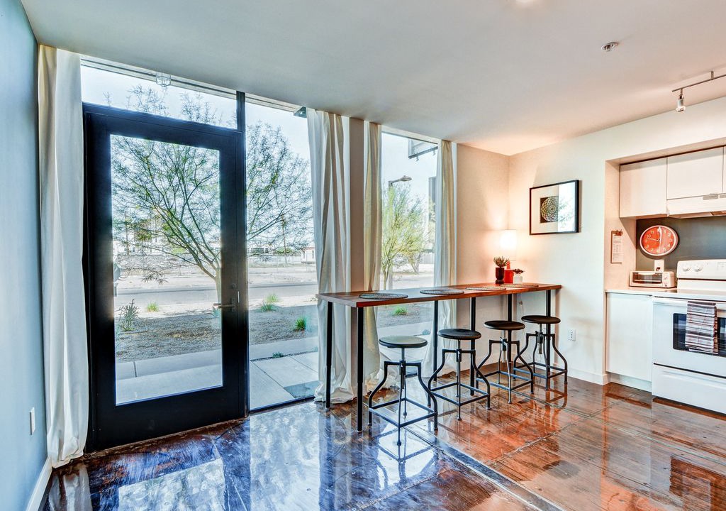 Photo of Livingroom in Evans Churchill