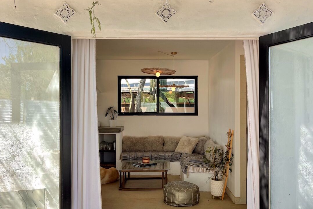 Photo of Livingroom in Picture Rocks