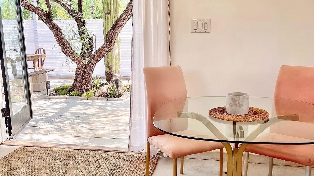 Photo of Livingroom in Picture Rocks
