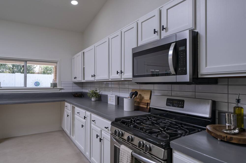 Photo of Kitchen in Cortaro