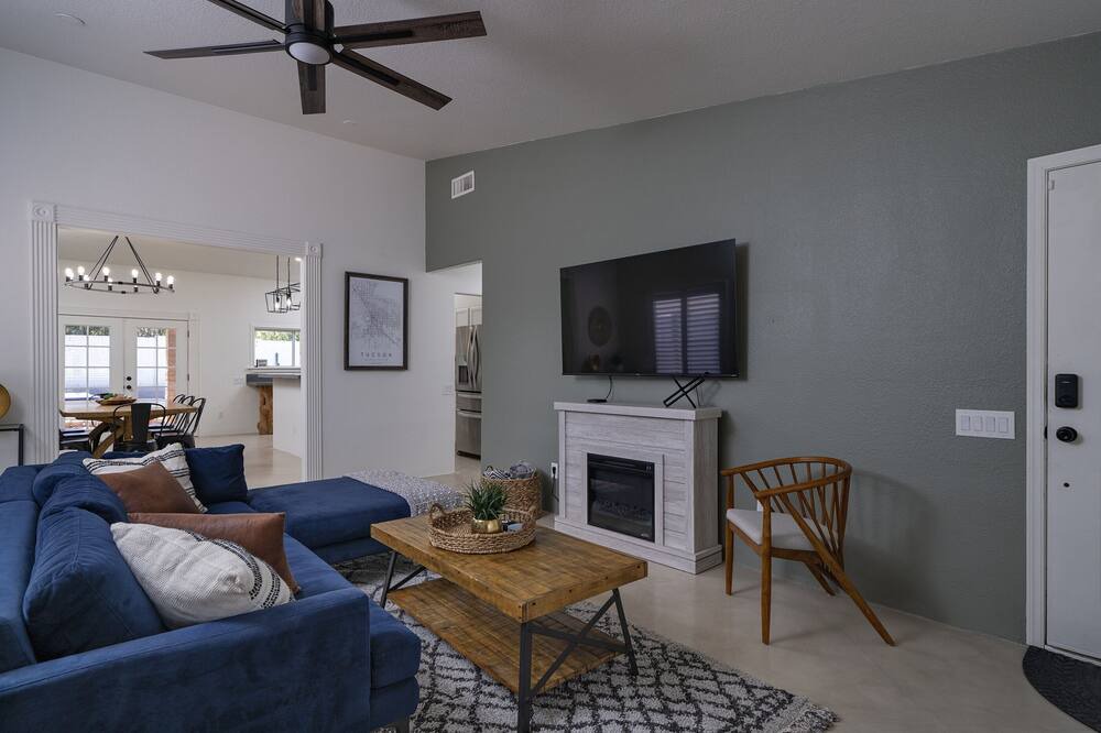Photo of Livingroom in Cortaro